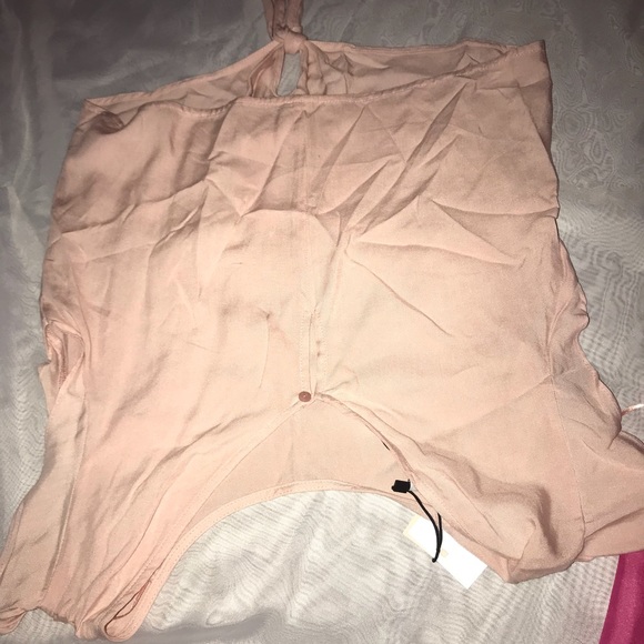 Pink crop top - Picture 2 of 2